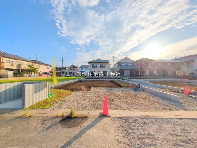 G00378633 埼玉県さいたま市岩槻区大字岩槻 新築一戸建て 3280万円 土地面積127.00m² (約38.41坪) 建物面積100.19m² (約30.30坪) 間取り４ＬＤＫ 築年月2025年09月【外観13】