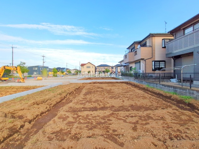 G00378636 埼玉県さいたま市岩槻区大字岩槻 新築一戸建て 2980万円 土地面積141.00m² (約42.65坪) 建物面積108.48m² (約32.81坪) 間取り３ＬＤＫ 築年月2025年09月【外観16】