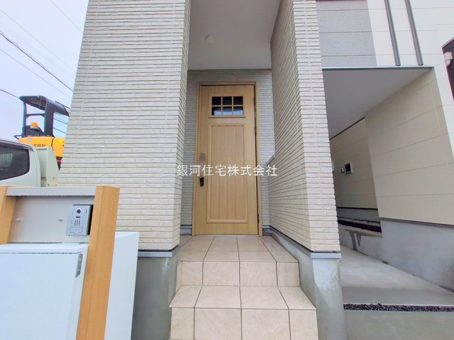 G00378711 神奈川県相模原市緑区橋本７丁目 新築一戸建て 4580万円 土地面積62.09m² (約18.78坪) 建物面積114.26m² (約34.56坪) 間取り４ＬＤＫ 築年月2026年01月(築１年以内)【外観9】