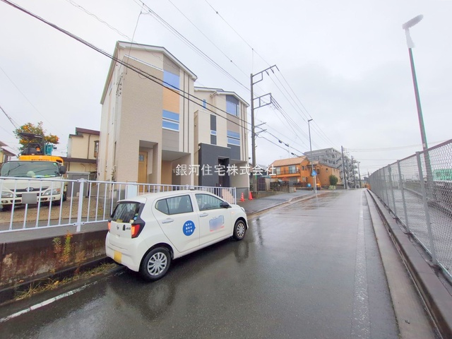 G00378711 神奈川県相模原市緑区橋本７丁目 新築一戸建て 4580万円 土地面積62.09m² (約18.78坪) 建物面積114.26m² (約34.56坪) 間取り４ＬＤＫ 築年月2026年01月(築１年以内)【外観13】