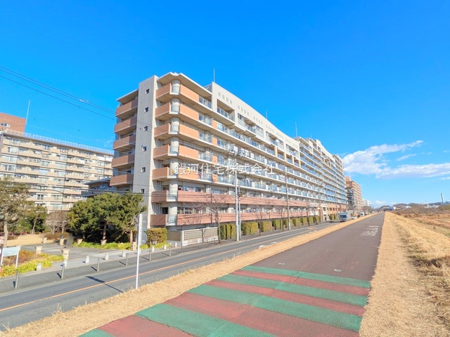 G00378739 東京都府中市住吉町２丁目 中古マンション 5480万円 専有面積75.02m² (約22.69坪) 間取り３ＬＤＫ 所在階12階 築年月2005年02月(築20年)【外観2】