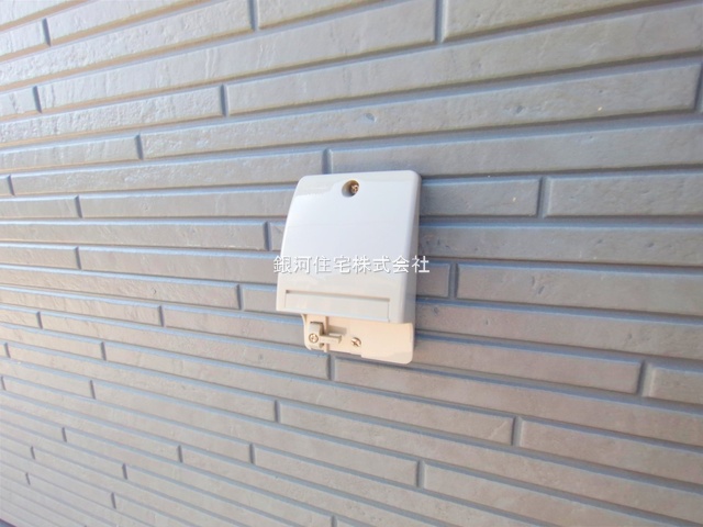 G00378850 東京都小平市小川町１丁目 新築一戸建て 4890万円 土地面積120.10m² (約36.33坪) 建物面積97.29m² (約29.43坪) 間取り３ＬＤＫ 築年月2025年03月(築１年以内)【外観13】