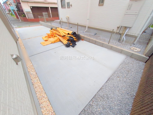 G00378931 東京都立川市栄町５丁目 新築一戸建て 5990万円 土地面積109.07m² (約32.99坪) 建物面積87.14m² (約26.35坪) 間取り３ＬＤＫ 築年月2025年08月(築１年以内)【外観15】
