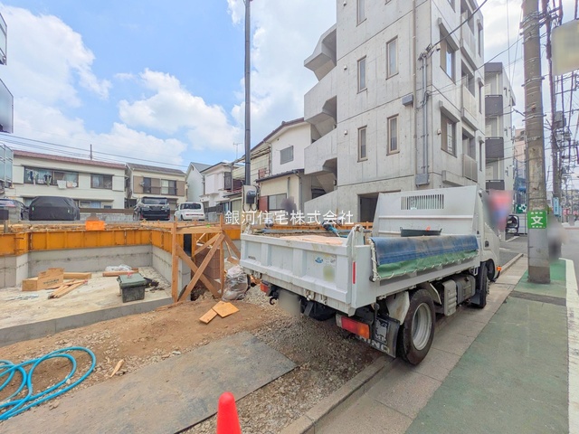 G00378947 東京都練馬区北町２丁目 新築一戸建て 8980万円 土地面積85.89m² (約25.98坪) 建物面積99.63m² (約30.13坪) 間取り３ＳＬＤＫ 築年月2025年10月【外観7】