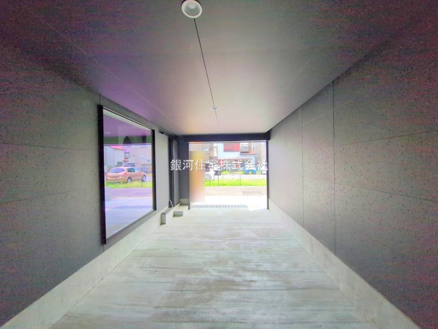 G00379084 神奈川県綾瀬市大上５丁目 新築一戸建て 4780万円 土地面積69.83m² (約21.12坪) 建物面積111.37m² (約33.68坪) 間取り３ＬＤＫ 築年月2025年07月(築１年以内)【外観9】