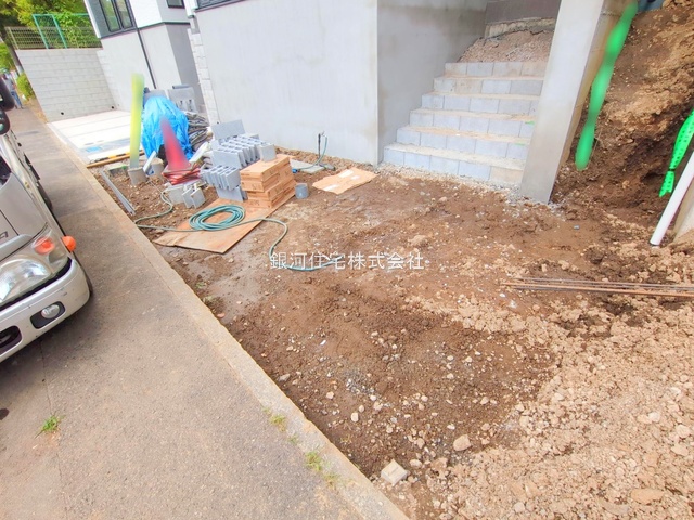 G00379148 埼玉県さいたま市南区大字大谷口 新築一戸建て 4780万円 土地面積100.13m² (約30.28坪) 建物面積108.42m² (約32.79坪) 間取り４ＬＤＫ 築年月2025年07月(築１年以内)【外観12】