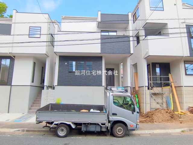G00379148 埼玉県さいたま市南区大字大谷口 新築一戸建て 4780万円 土地面積100.13m² (約30.28坪) 建物面積108.42m² (約32.79坪) 間取り４ＬＤＫ 築年月2025年07月(築１年以内)【外観15】