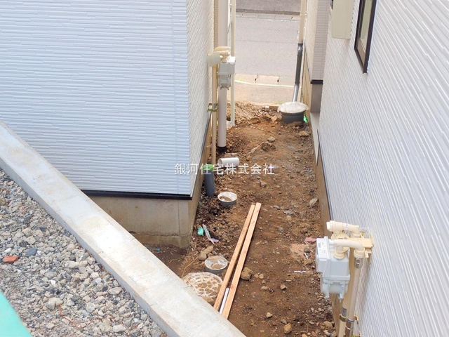 G00379149 埼玉県さいたま市南区大字大谷口 新築一戸建て 4480万円 土地面積90.16m² (約27.27坪) 建物面積108.00m² (約32.67坪) 間取り４ＬＤＫ 築年月2025年07月(築１年以内)【外観5】