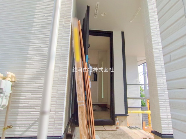G00379149 埼玉県さいたま市南区大字大谷口 新築一戸建て 4480万円 土地面積90.16m² (約27.27坪) 建物面積108.00m² (約32.67坪) 間取り４ＬＤＫ 築年月2025年07月(築１年以内)【外観11】
