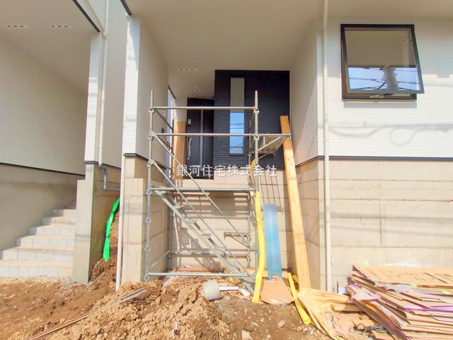 G00379149 埼玉県さいたま市南区大字大谷口 新築一戸建て 4480万円 土地面積90.16m² (約27.27坪) 建物面積108.00m² (約32.67坪) 間取り４ＬＤＫ 築年月2025年07月(築１年以内)【外観12】