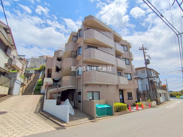 G00379156 神奈川県横浜市戸塚区汲沢４丁目 中古マンション 1290万円 専有面積43.52m² (約13.16坪) 間取り１ＬＤＫ 所在階4階 築年月1992年04月(築33年)【外観2】