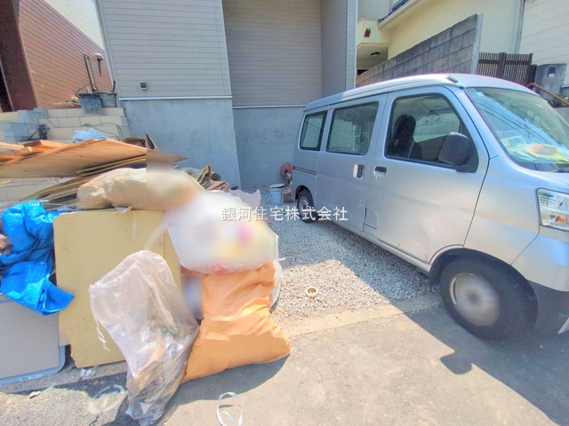 G00379231 東京都町田市鶴川４丁目 新築一戸建て 3980万円 土地面積103.57m² (約31.32坪) 建物面積83.63m² (約25.29坪) 間取り３ＬＤＫ 築年月2025年08月(築１年以内)【外観10】