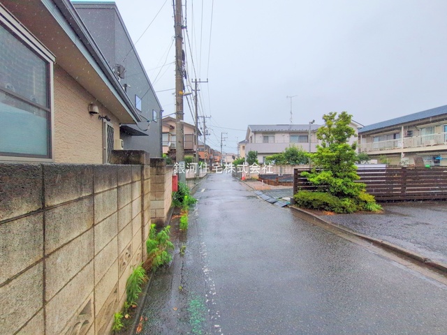 G00379252 東京都東久留米市神宝町２丁目 新築一戸建て 4190万円 土地面積93.88m² (約28.39坪) 建物面積73.90m² (約22.35坪) 間取り３ＬＤＫ 築年月2025年09月【外観8】