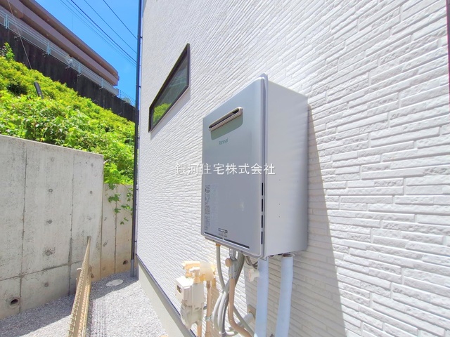 G00379257 東京都日野市新町２丁目 新築一戸建て 5280万円 土地面積155.56m² (約47.05坪) 建物面積98.53m² (約29.80坪) 間取り４ＬＤＫ 築年月2025年06月(築１年以内)【外観15】