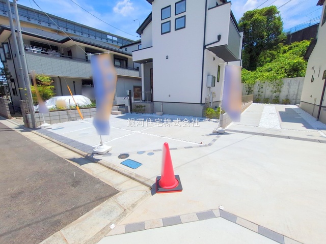 G00379257 東京都日野市新町２丁目 新築一戸建て 5280万円 土地面積155.56m² (約47.05坪) 建物面積98.53m² (約29.80坪) 間取り４ＬＤＫ 築年月2025年06月(築１年以内)【外観18】
