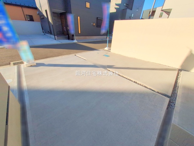 G00379261 神奈川県相模原市緑区二本松１丁目 新築一戸建て 5380万円 土地面積112.57m² (約34.05坪) 建物面積91.29m² (約27.61坪) 間取り３ＬＤＫ 築年月2025年09月(築１年以内)【外観6】