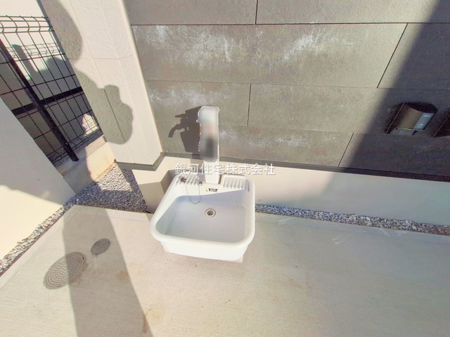 G00379261 神奈川県相模原市緑区二本松１丁目 新築一戸建て 5380万円 土地面積112.57m² (約34.05坪) 建物面積91.29m² (約27.61坪) 間取り３ＬＤＫ 築年月2025年09月(築１年以内)【外観18】