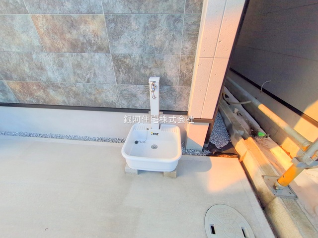 G00379262 神奈川県相模原市緑区二本松１丁目 新築一戸建て 5380万円 土地面積112.61m² (約34.06坪) 建物面積90.46m² (約27.36坪) 間取り３ＬＤＫ 築年月2025年08月(築１年以内)【外観5】