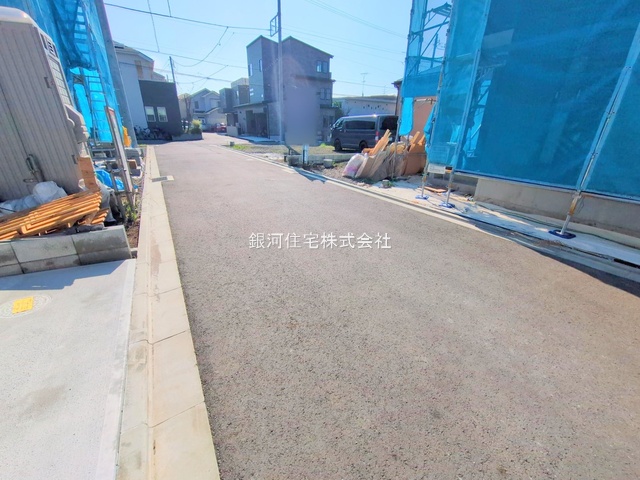 G00379262 神奈川県相模原市緑区二本松１丁目 新築一戸建て 5380万円 土地面積112.61m² (約34.06坪) 建物面積90.46m² (約27.36坪) 間取り３ＬＤＫ 築年月2025年08月(築１年以内)【外観7】