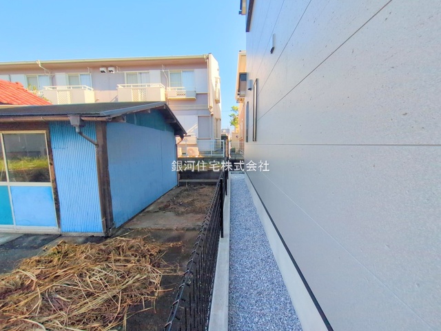 G00379263 神奈川県相模原市緑区二本松１丁目 新築一戸建て 4680万円 土地面積122.86m² (約37.16坪) 建物面積90.88m² (約27.49坪) 間取り３ＬＤＫ 築年月2025年08月(築１年以内)【外観16】