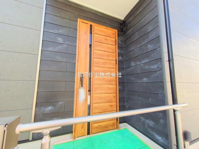 G00379264 神奈川県相模原市緑区二本松１丁目 新築一戸建て 4680万円 土地面積122.36m² (約37.01坪) 建物面積90.25m² (約27.30坪) 間取り３ＬＤＫ 築年月2025年08月(築１年以内)【外観6】