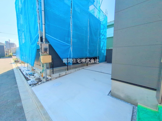 G00379264 神奈川県相模原市緑区二本松１丁目 新築一戸建て 4680万円 土地面積122.36m² (約37.01坪) 建物面積90.25m² (約27.30坪) 間取り３ＬＤＫ 築年月2025年08月(築１年以内)【外観8】