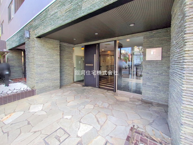 G00379271 東京都荒川区南千住３丁目 中古マンション 6980万円 専有面積60.66m² (約18.34坪) 間取り３ＬＤＫ 所在階14階 築年月2008年05月(築17年)【外観5】