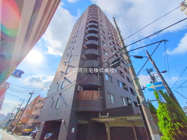 G00379271 東京都荒川区南千住３丁目 中古マンション 6980万円 専有面積60.66m² (約18.34坪) 間取り３ＬＤＫ 所在階14階 築年月2008年05月(築17年)【外観9】