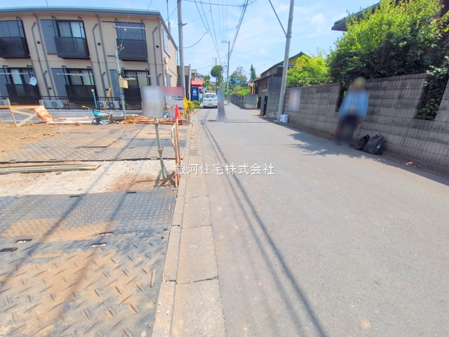 G00379291 東京都町田市小山町 新築一戸建て 4699万円 土地面積132.19m² (約39.98坪) 建物面積104.89m² (約31.72坪) 間取り３ＳＬＤＫ 築年月2025年09月【外観10】