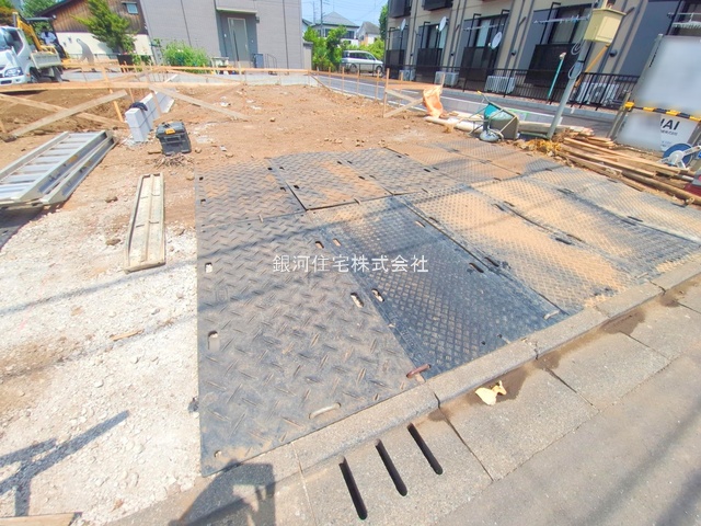 G00379291 東京都町田市小山町 新築一戸建て 4699万円 土地面積132.19m² (約39.98坪) 建物面積104.89m² (約31.72坪) 間取り３ＳＬＤＫ 築年月2025年09月【外観12】