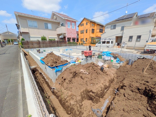 G00379317 東京都狛江市西野川２丁目 新築一戸建て 7480万円 土地面積107.44m² (約32.50坪) 建物面積84.46m² (約25.54坪) 間取り３ＬＤＫ 築年月2025年10月【外観13】