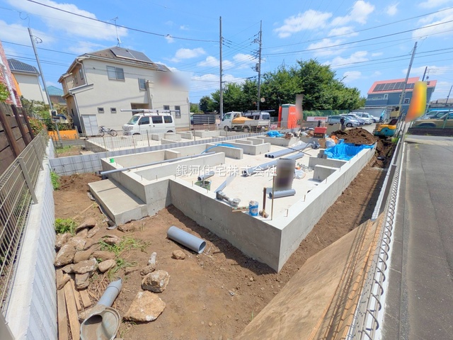 G00379317 東京都狛江市西野川２丁目 新築一戸建て 7480万円 土地面積107.44m² (約32.50坪) 建物面積84.46m² (約25.54坪) 間取り３ＬＤＫ 築年月2025年10月【外観14】