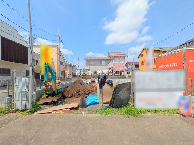 G00379317 東京都狛江市西野川２丁目 新築一戸建て 7480万円 土地面積107.44m² (約32.50坪) 建物面積84.46m² (約25.54坪) 間取り３ＬＤＫ 築年月2025年10月【外観17】