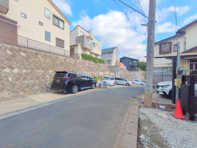 G00379329 神奈川県藤沢市今田 新築一戸建て 5490万円 土地面積169.68m² (約51.32坪) 建物面積102.26m² (約30.93坪) 間取り４ＬＤＫ 築年月2025年08月(築１年以内)【外観11】