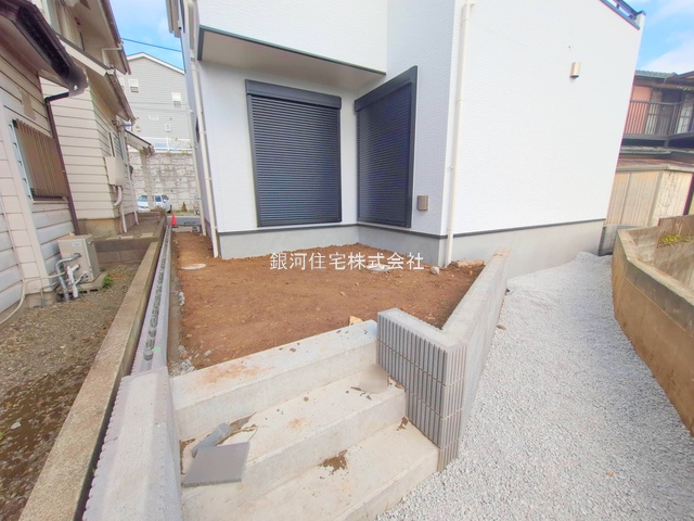 G00379329 神奈川県藤沢市今田 新築一戸建て 5490万円 土地面積169.68m² (約51.32坪) 建物面積102.26m² (約30.93坪) 間取り４ＬＤＫ 築年月2025年08月(築１年以内)【外観17】