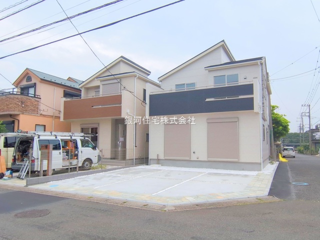 G00379420 神奈川県平塚市黒部丘 新築一戸建て 5380万円 土地面積142.25m² (約43.03坪) 建物面積101.01m² (約30.55坪) 間取り４ＬＤＫ 築年月2025年06月(築１年以内)【外観2】