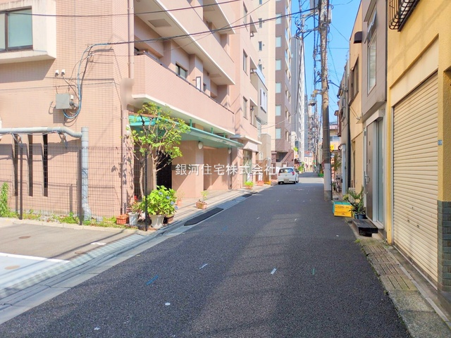G00379485 東京都文京区根津１丁目 中古マンション 1億2480万円 専有面積74.89m² (約22.65坪) 間取り３ＬＤＫ 所在階12階 築年月1999年01月(築26年)【外観11】