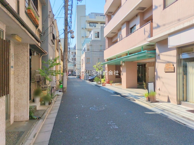 G00379485 東京都文京区根津１丁目 中古マンション 1億2480万円 専有面積74.89m² (約22.65坪) 間取り３ＬＤＫ 所在階12階 築年月1999年01月(築26年)【外観12】