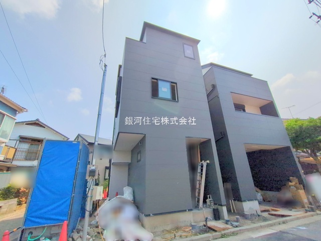 G00379502 神奈川県横浜市金沢区平潟町 新築一戸建て 3280万円 土地面積50.29m² (約15.21坪) 建物面積76.79m² (約23.22坪) 間取り３ＬＤＫ 築年月2025年07月(築１年以内)【外観4】