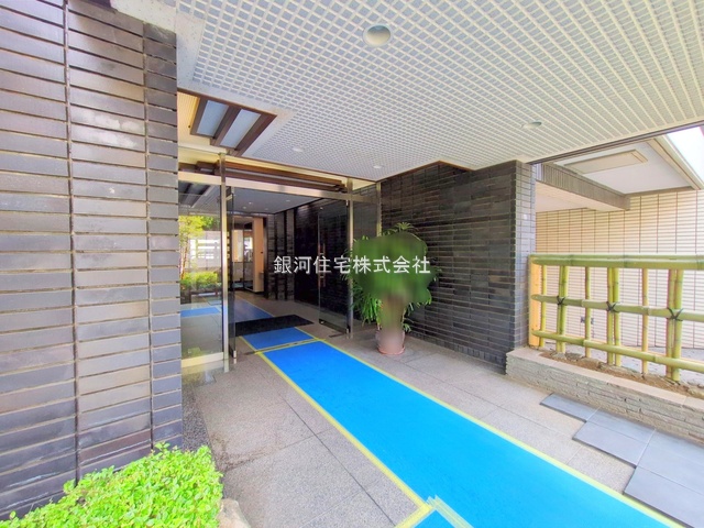 G00379603 東京都文京区本駒込１丁目 中古マンション 1億3800万円 専有面積93.73m² (約28.35坪) 間取り２ＬＤＫ 所在階1階 築年月1987年01月(築38年)【外観11】
