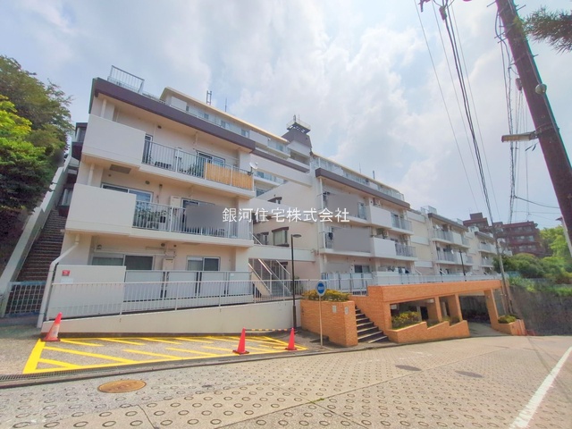 G00379604 神奈川県横浜市港南区港南１丁目 中古マンション 2780万円 専有面積73.23m² (約22.15坪) 間取り３ＬＤＫ 所在階1階 築年月1985年11月(築39年)【外観9】