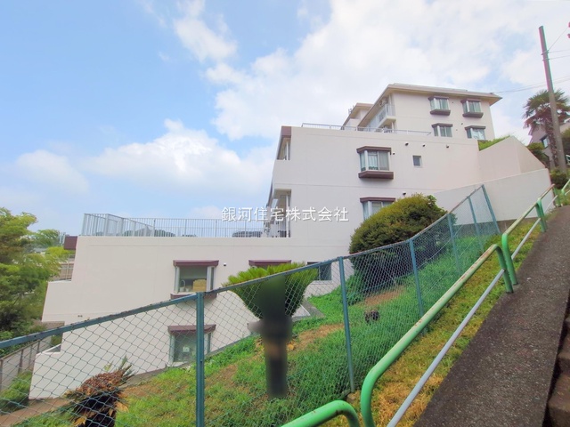 G00379604 神奈川県横浜市港南区港南１丁目 中古マンション 2780万円 専有面積73.23m² (約22.15坪) 間取り３ＬＤＫ 所在階1階 築年月1985年11月(築39年)【外観12】