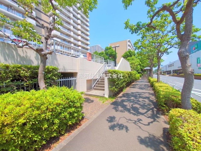 G00379615 東京都江戸川区清新町１丁目 中古マンション 5999万円 専有面積74.48m² (約22.53坪) 間取り３ＬＤＫ 所在階12階 築年月1984年08月(築41年)【外観8】