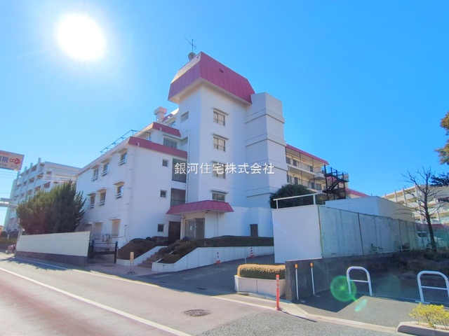 G00379620 東京都世田谷区南烏山２丁目 中古マンション 7299万円 専有面積107.03m² (約32.37坪) 間取り３ＬＤＫ 所在階3階 築年月1975年04月(築50年)【外観7】