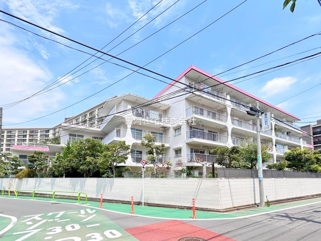 G00379620 東京都世田谷区南烏山２丁目 中古マンション 7299万円 専有面積107.03m² (約32.37坪) 間取り３ＬＤＫ 所在階3階 築年月1975年04月(築50年)【外観16】