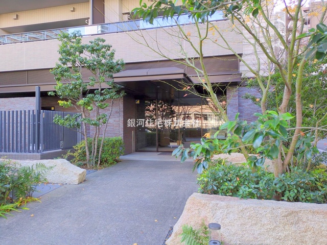 G00379630 東京都品川区西五反田３丁目 中古マンション 1億7999万円 専有面積61.57m² (約18.62坪) 間取り２ＬＤＫ 所在階11階 築年月2018年01月(築7年)【外観10】