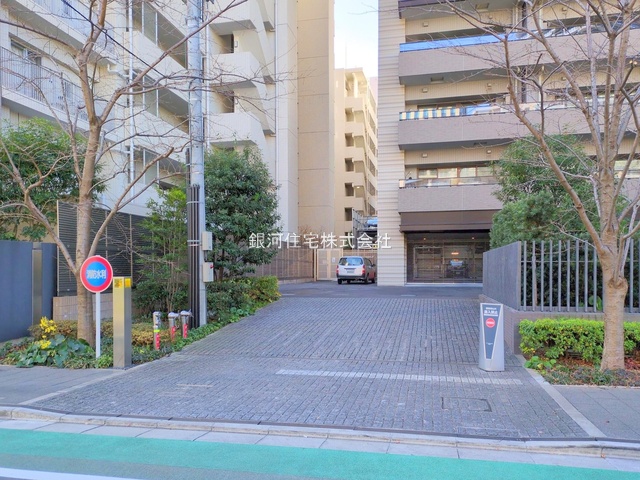 G00379630 東京都品川区西五反田３丁目 中古マンション 1億7999万円 専有面積61.57m² (約18.62坪) 間取り２ＬＤＫ 所在階11階 築年月2018年01月(築7年)【外観11】