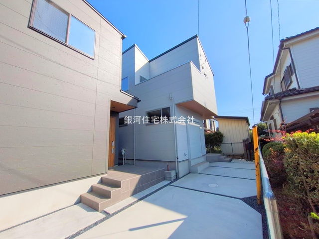 G00379657 千葉県八千代市勝田台４丁目 新築一戸建て 3280万円 土地面積106.14m² (約32.10坪) 建物面積91.70m² (約27.73坪) 間取り３ＬＤＫ 築年月2025年02月(築１年以内)【外観12】