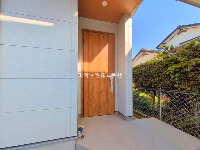 G00379657 千葉県八千代市勝田台４丁目 新築一戸建て 3280万円 土地面積106.14m² (約32.10坪) 建物面積91.70m² (約27.73坪) 間取り３ＬＤＫ 築年月2025年02月(築１年以内)【外観17】