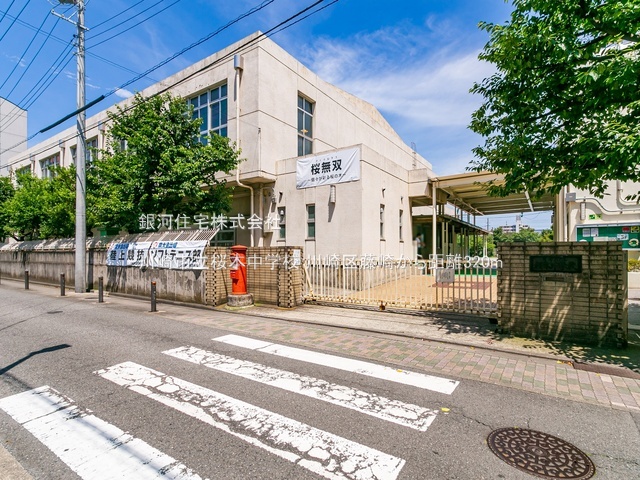 G00379664 神奈川県川崎市川崎区藤崎４丁目 新築一戸建て 5590万円 土地面積57.40m² (約17.36坪) 建物面積114.73m² (約34.70坪) 間取り３ＳＬＤＫ 築年月2025年11月【周辺環境】川崎市立桜本中学校